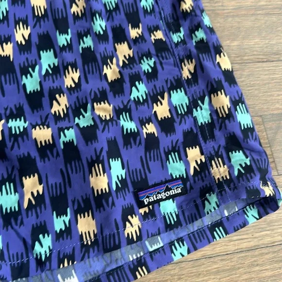 !!New Arrival!! Patagonia women's Baggies shorts 5 inch length - Picture 2 of 5